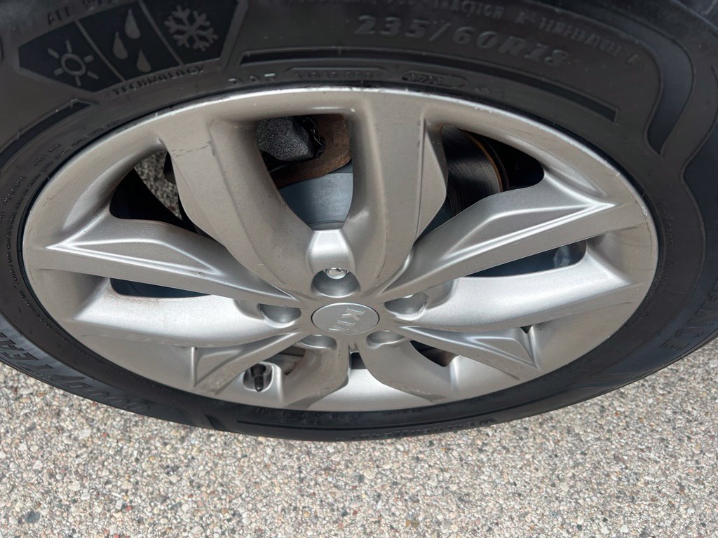 Used 2019 Kia Sedona EX FWD image 39