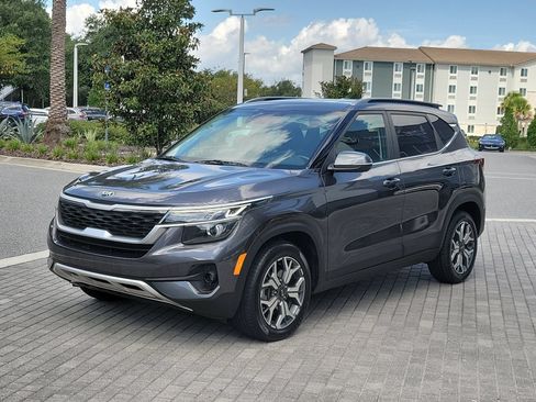 Used 2021 Kia Seltos EX AWD/4WD image 7