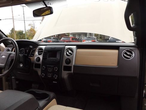 Used 2013 Ford F150 XLT w/ Mid Equipment Group AWD/4WD image 25
