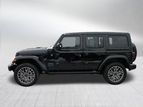 Used 2024 Jeep Wrangler High Altitude image 4