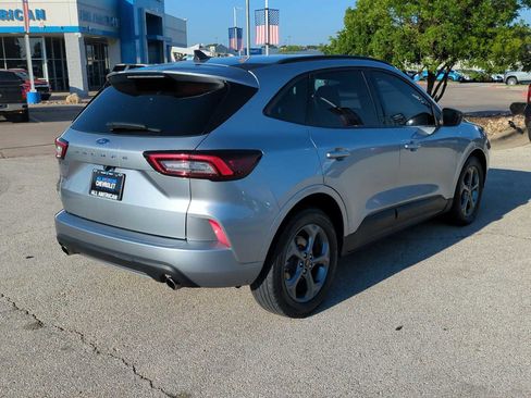 Used 2023 Ford Escape ST-Line image 8