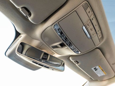 Used 2018 Mercedes-Benz E 400 Coupe image 27