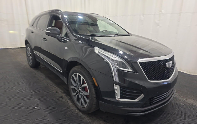 Used 2023 Cadillac XT5 Sportv AWD/4WD image 3
