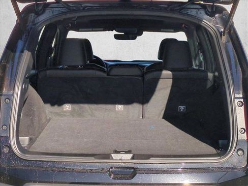 Used 2023 Honda Passport EX-L image 6