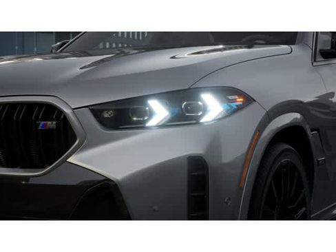 New 2026 BMW X6 M60i image 6
