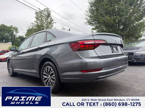 Used 2019 Volkswagen Jetta SE FWD image 5