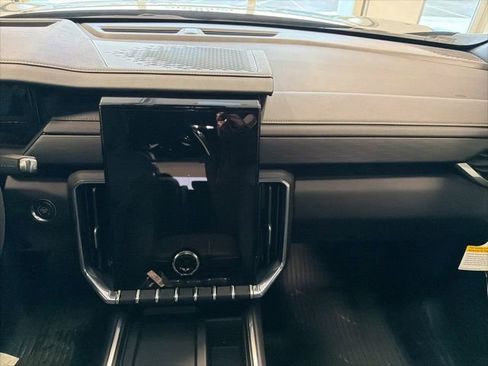 New 2026 GMC Acadia Elevation w/ Elevation Premium Package image 35