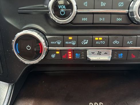 Certified 2022 Ford F150 King Ranch w/ Equipment Group 601A High image 34