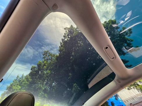 Used 2018 Tesla Model 3 Mid Range RWD image 51