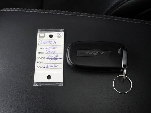 Used 2020 Jeep Grand Cherokee SRT image 32