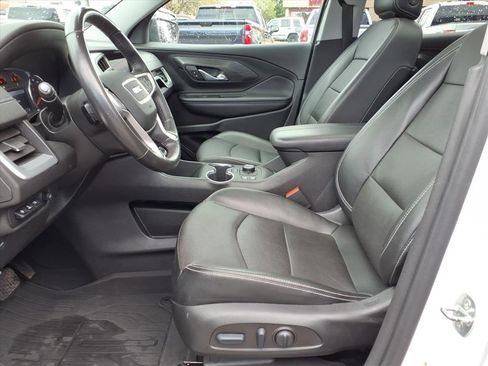 Used 2022 GMC Terrain SLT w/ Tech Package image 18