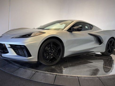 Used 2023 Chevrolet Corvette Stingray Premium Cpe w/ Z51 Performance Package RWD image 20