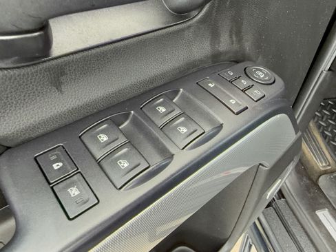 Used 2015 Chevrolet Silverado 2500 LTZ AWD/4WD image 15