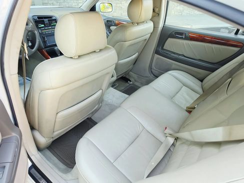 Used 2001 Lexus GS 300 RWD image 10