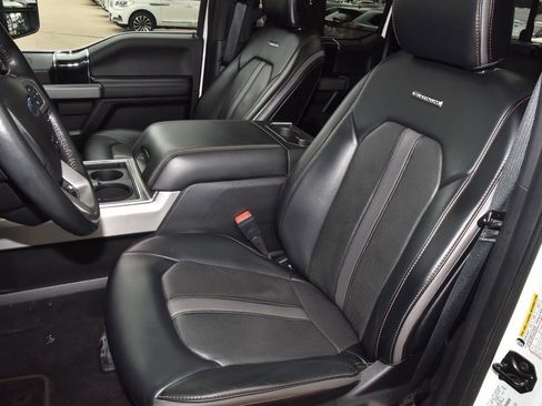 Used 2020 Ford F450 Platinum w/ FX4 Off-Road Package image 33