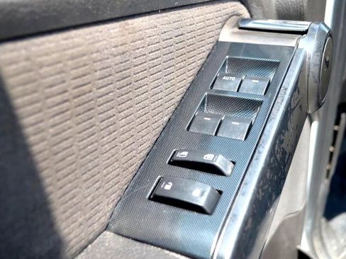 Used 2010 Ford Explorer XLT image 16