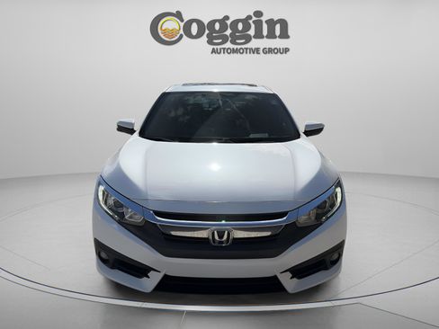 Used 2018 Honda Civic EX-L image 10