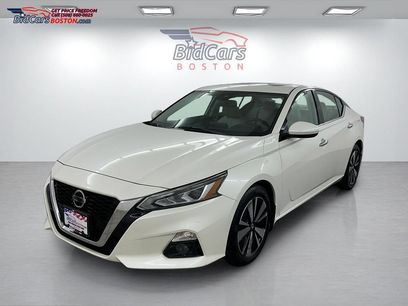 Used 2020 Nissan Altima 2.5 SV