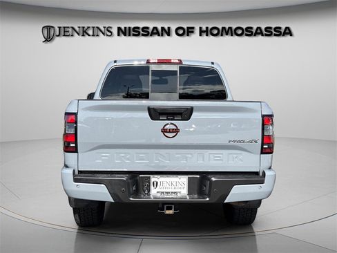 Certified 2022 Nissan Frontier PRO-4X w/ Pro-4X Premium Package image 10