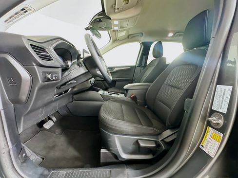 Used 2025 Ford Escape Active image 13