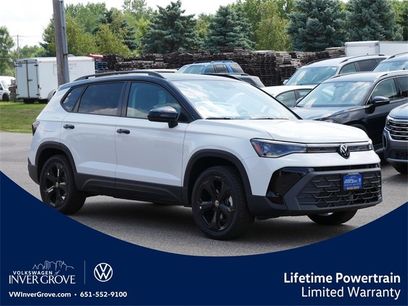 New 2025 Volkswagen Taos SE