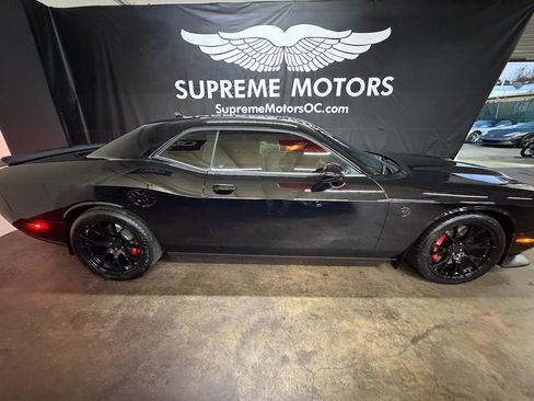Used 2023 Dodge Challenger SRT Hellcat Redeye image 2