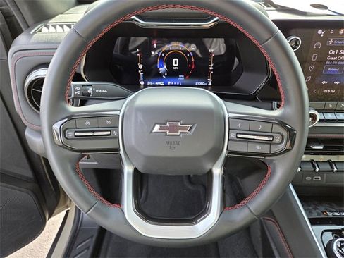 Used 2023 Chevrolet Colorado Z71 w/ Z71 Convenience Package 2 image 17