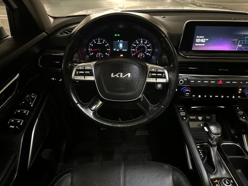 Certified 2022 Kia Telluride EX w/ EX Premium Package AWD/4WD image 19