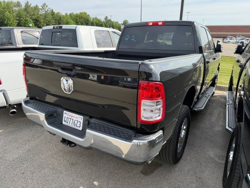 Used 2024 RAM 2500 Big Horn w/ Bed Utility Group AWD/4WD image 10