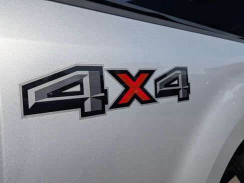 Used 2019 Ford F250 XLT AWD/4WD image 11