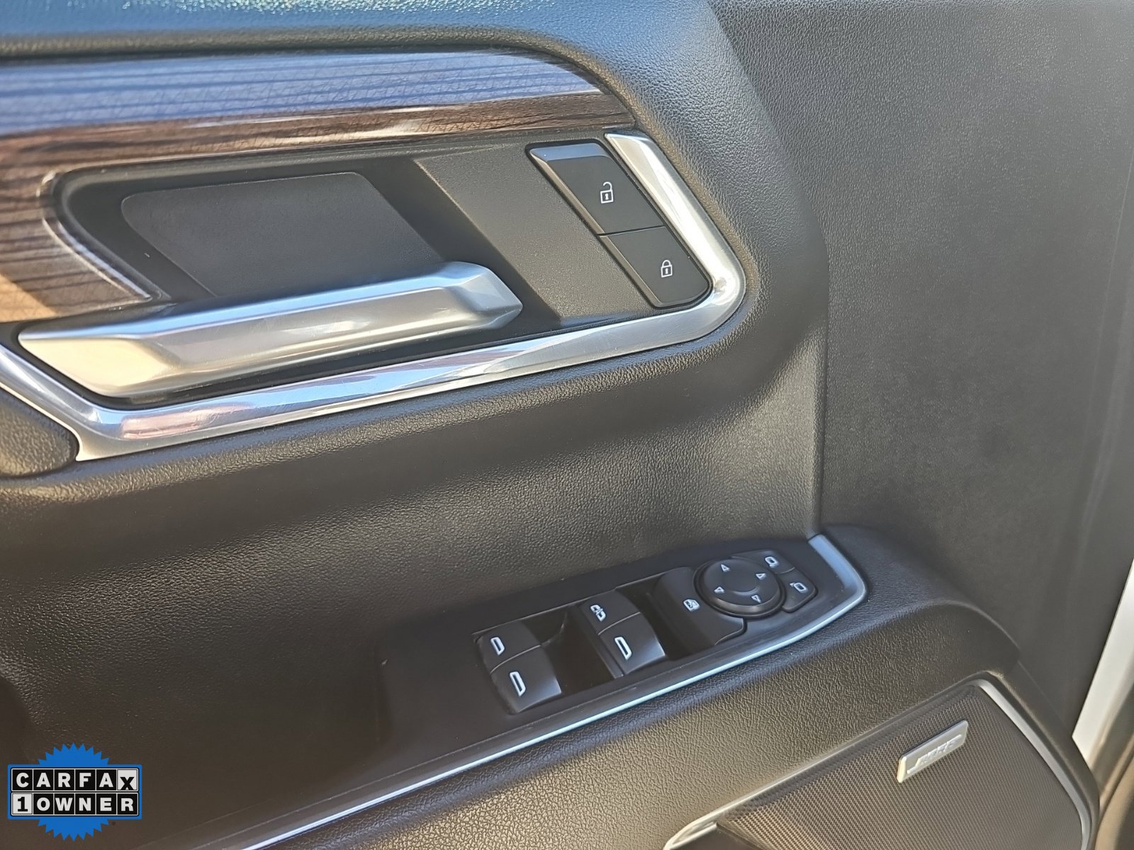 Used 2024 Chevrolet Silverado 1500 RST AWD/4WD image 15