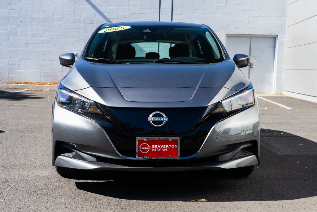 Used 2025 Nissan Leaf S FWD image 2