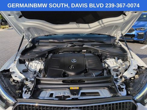 Used 2025 Mercedes-Benz GLC 300 image 14
