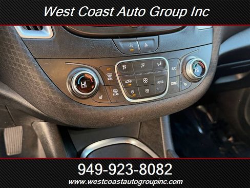 Used 2023 Chevrolet Malibu LT image 22