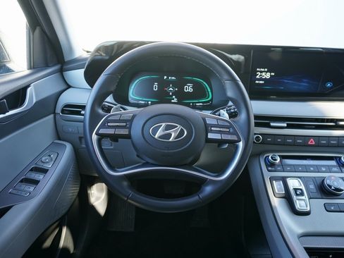 Used 2025 Hyundai Palisade SEL image 14