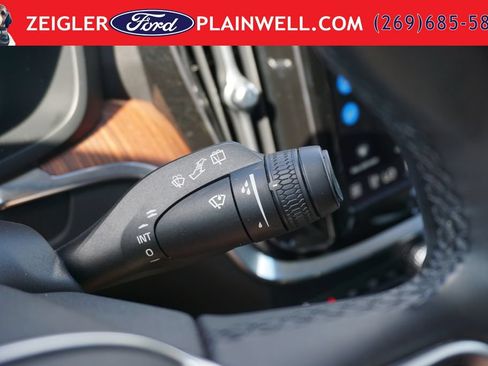 Used 2024 Volvo V60 B5 Cross Country Plus AWD/4WD image 27