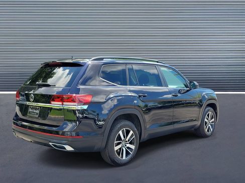 Used 2023 Volkswagen Atlas SE FWD image 3