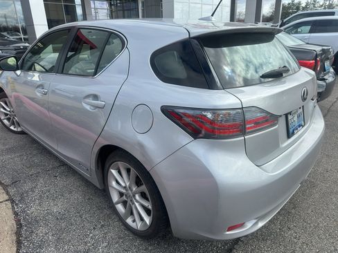 Used 2012 Lexus CT 200h Premium w/ Leather Pkg image 4