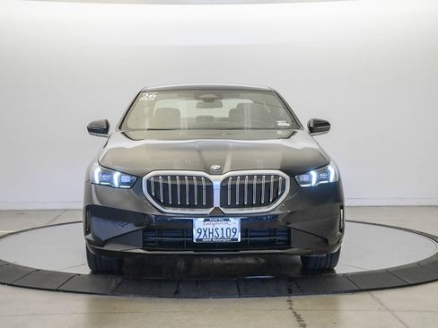Used 2026 BMW 530i w/ Convenience Package RWD image 6
