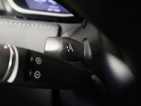 Used 2018 Tesla Model S 75D image 42