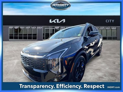 Certified 2026 Kia Sportage EX w/ EX Panorama Roof Package FWD image 6