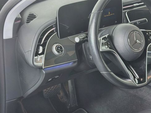 Used 2025 Mercedes-Benz E 350 Sedan w/ Winter Package image 17