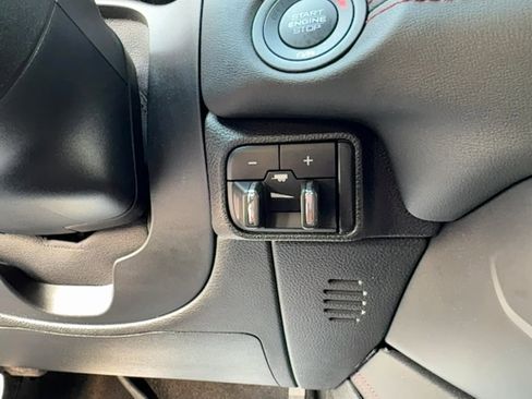 Certified 2024 Dodge Durango GT image 19