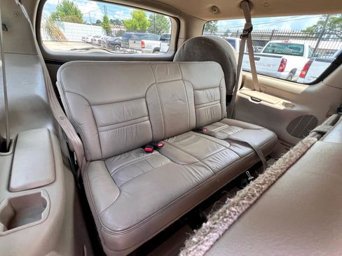 Used 2001 Ford Excursion Limited image 29