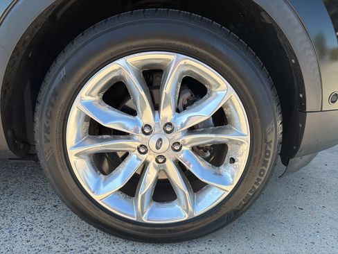 Used 2012 Ford Explorer Limited FWD image 12