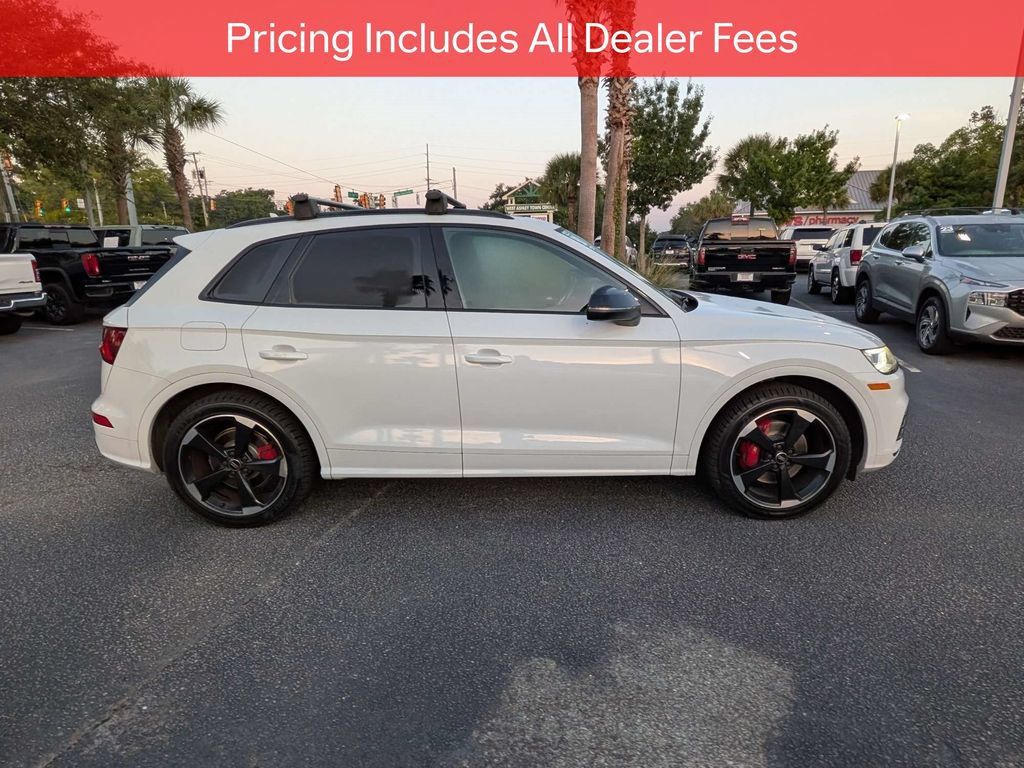 Used 2020 Audi SQ5 Premium Plus w/ Premium Plus Package AWD/4WD image 3