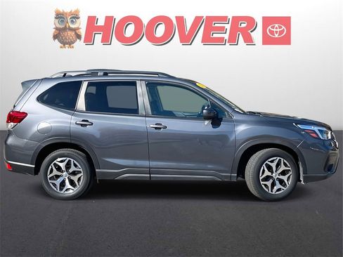 Used 2021 Subaru Forester Premium w/ Popular Package #1 image 2