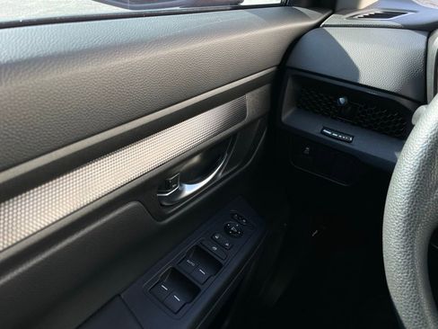 Certified 2025 Honda CR-V LX image 24