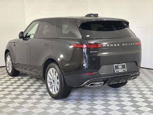 New 2026 Land Rover Range Rover Sport SE image 3