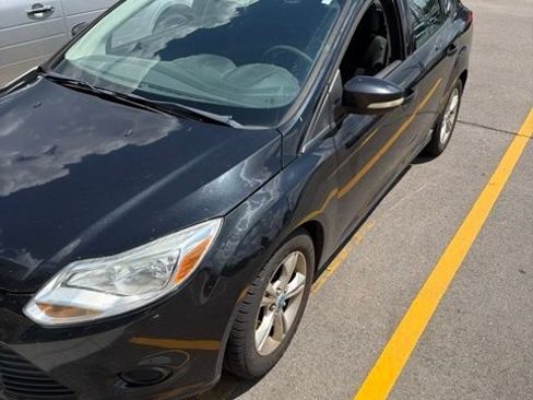 Used 2013 Ford Focus SE FWD image 3